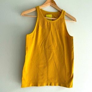 ALL IN MOTION Sport Seamless top